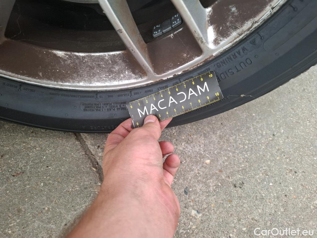 Mercedes  A-Klasse MERCEDES-BENZ Classe A / 2018 / 5P / Berline A 180 d Business Line 7G-DCT #15