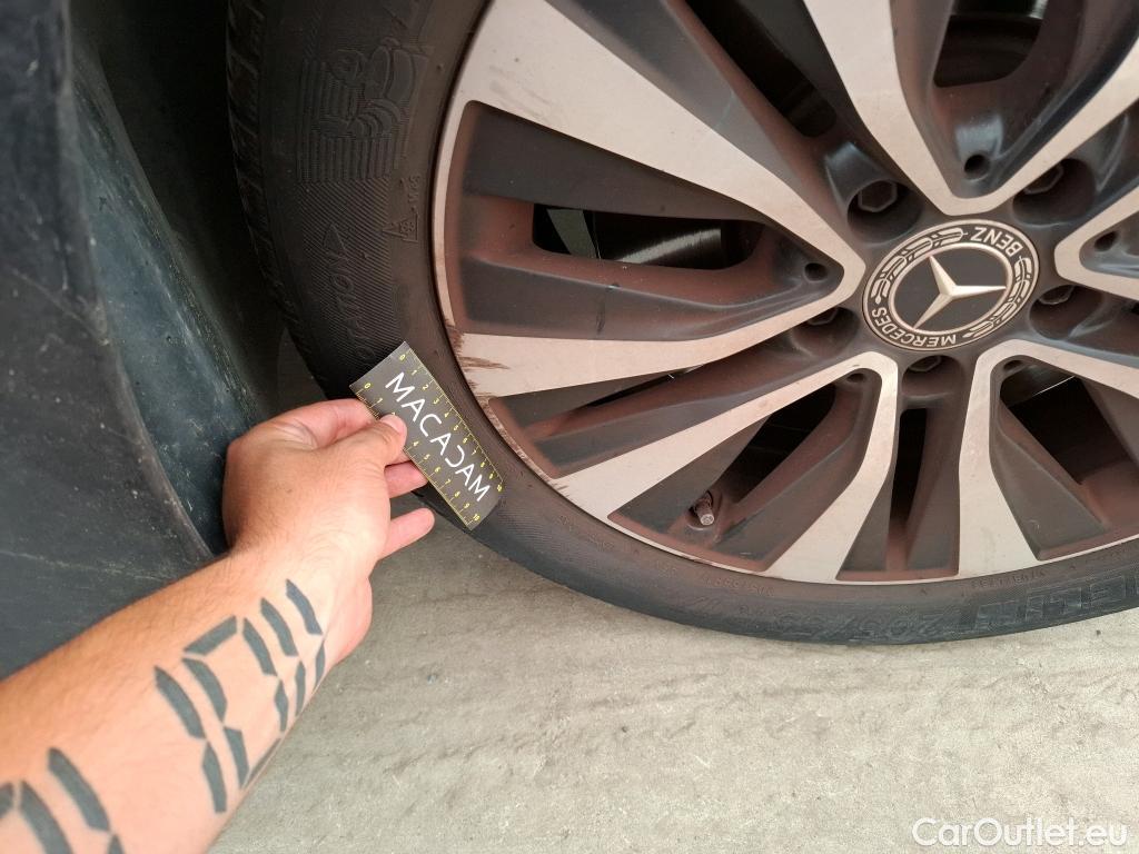 Mercedes  A-Klasse MERCEDES-BENZ Classe A Compact / 2018 / 5P / Berline A 250 e Business Line 8G-DCT #20