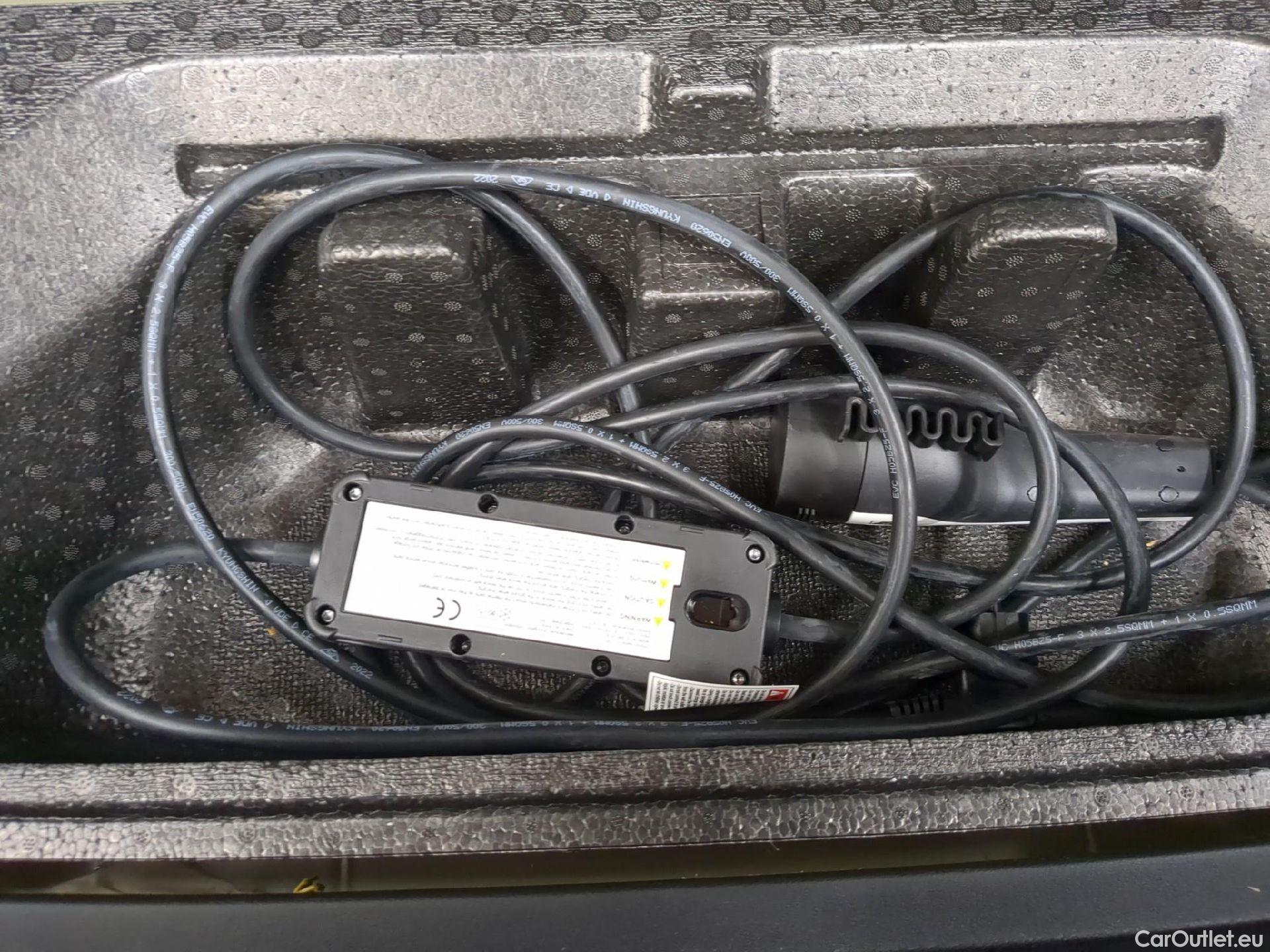 Hyundai   Ioniq Ioniq 6 Creative Electrique 77kWh BVA #17