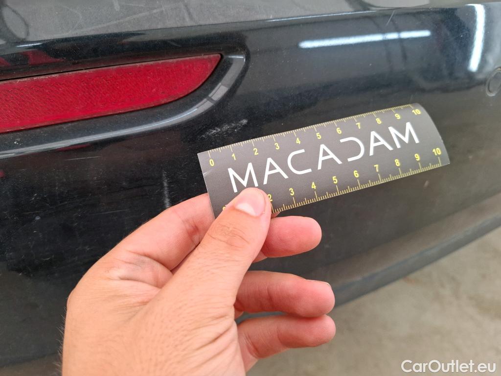 Mercedes  A-Klasse MERCEDES-BENZ Classe A Compact / 2018 / 5P / Berline A 250 e Business Line 8G-DCT #14