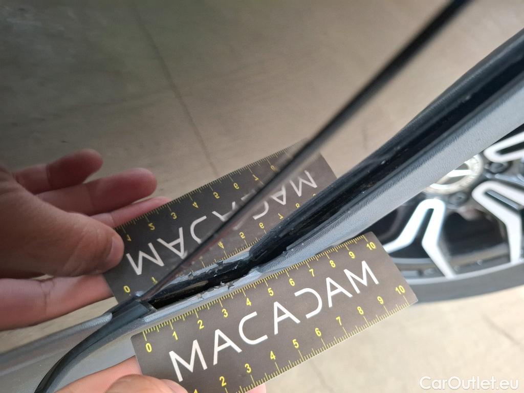  Mercedes  EQA MERCEDES-BENZ  / 2021 / 5P / SUV  250 AMG Line #25