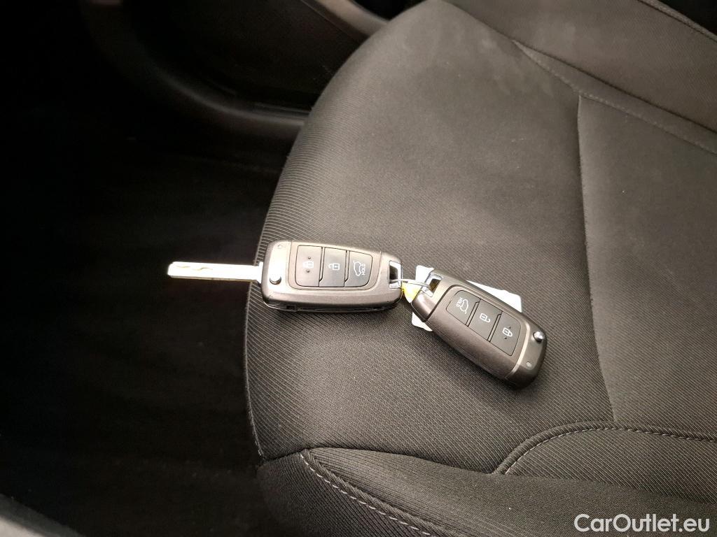 Hyundai  Tucson  Intuitive Hybrid 2WD 1.6 T-GDI 230CV BVA6 E6d #12