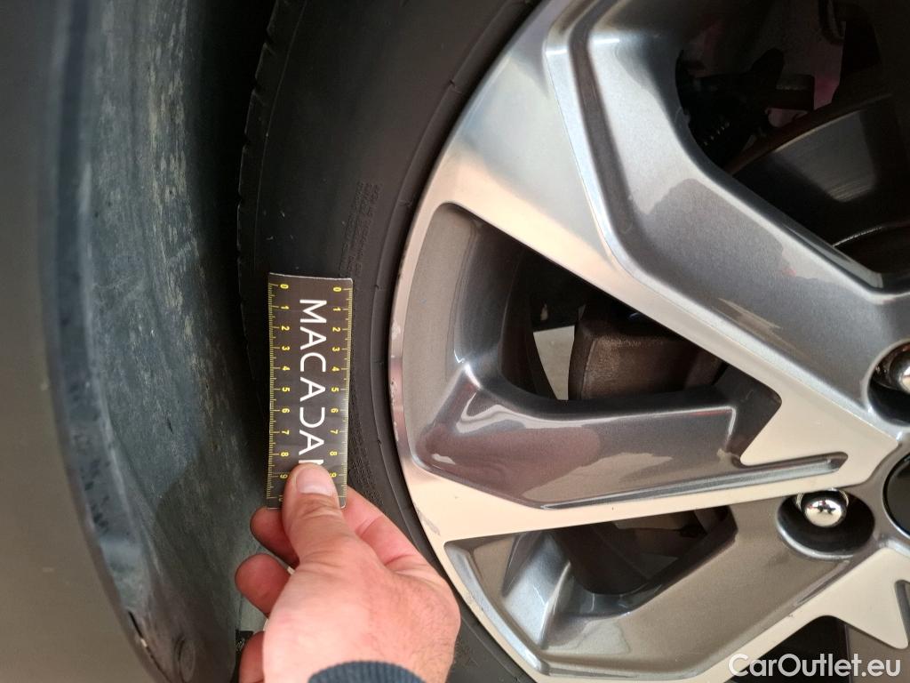 KIA  STONIC  Design 1.0 T-GDI 120CV BVA7 E6dT #8