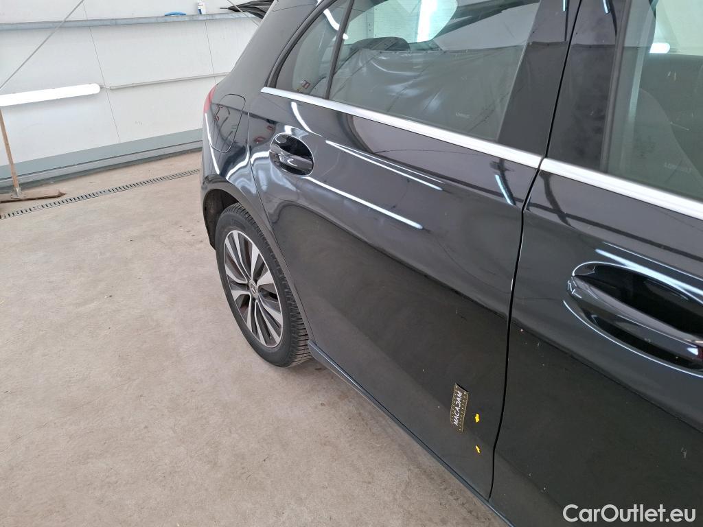 Mercedes  A-Klasse MERCEDES-BENZ Classe A Compact / 2018 / 5P / Berline A 250 e Business Line 8G-DCT #7