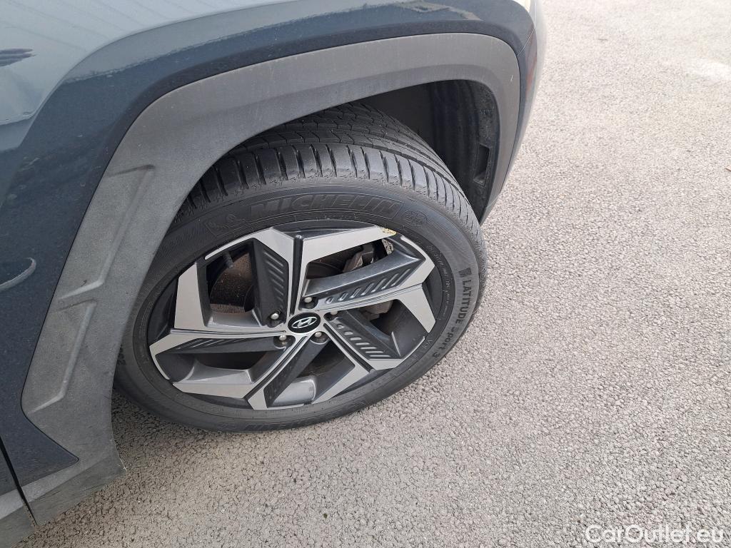 Hyundai  Tucson HYUNDAI  / 2020 / 5P / SUV 1.6 CRDI 136 DCT-7 HYBRID 48V CREATIVE #3