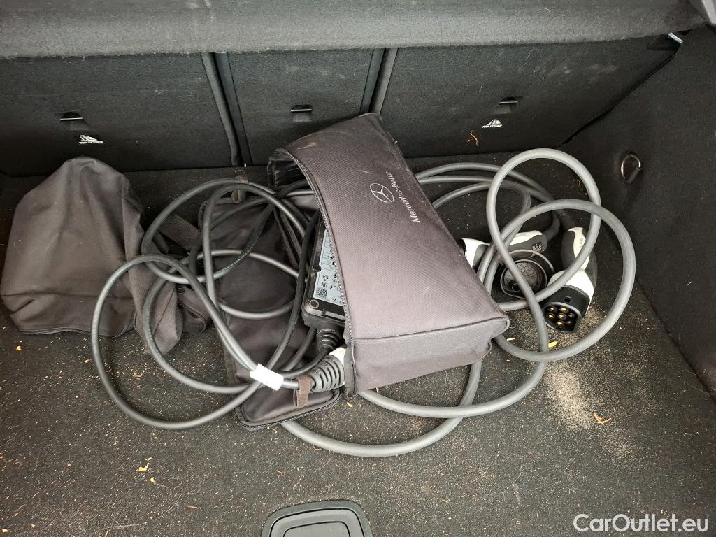 Mercedes  A-Klasse MERCEDES-BENZ Classe A Compact / 2018 / 5P / Berline A 250 e Business Line 8G-DCT #12