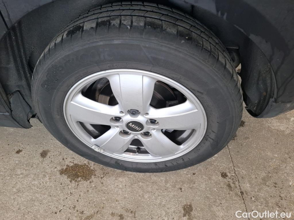 Mini  Cooper MINI Mini / 2014 / 5P / Berline  Finition Business Design 136 BVA7 #4