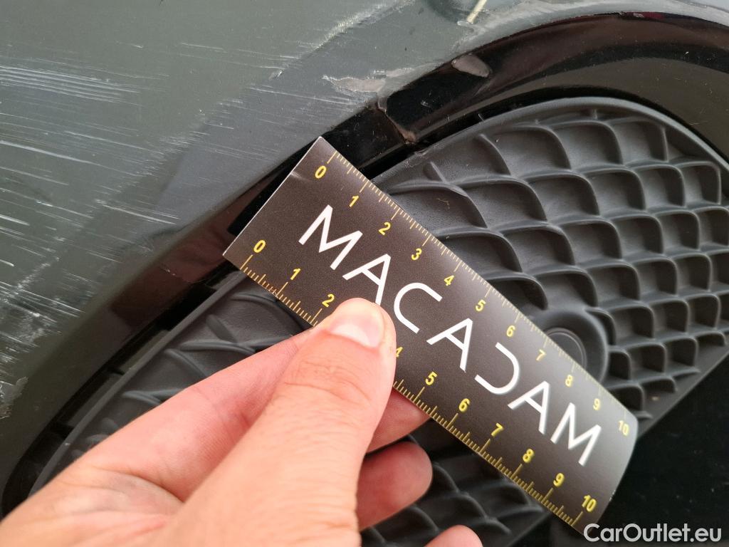 Mercedes  A-Klasse MERCEDES-BENZ Classe A Compact / 2018 / 5P / Berline A 250 e Business Line 8G-DCT #4