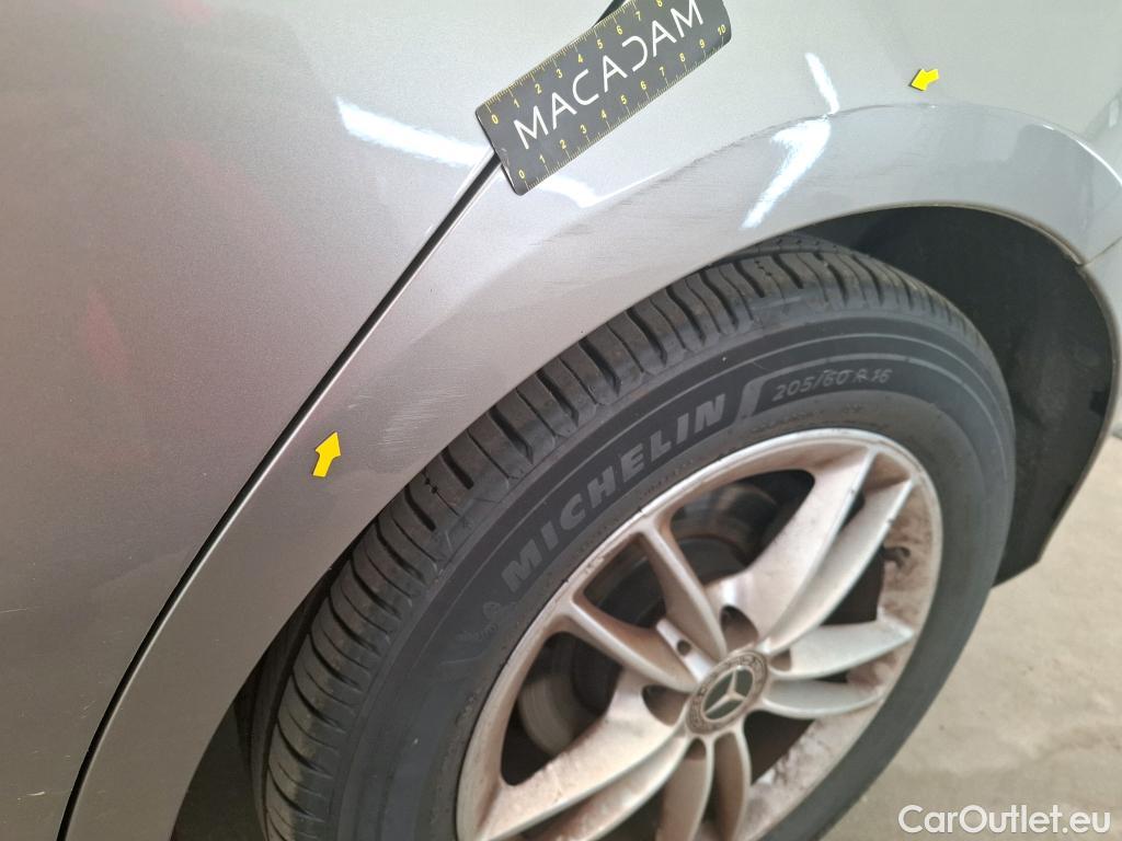 Mercedes  A-Klasse MERCEDES-BENZ Classe A / 2018 / 5P / Berline A 180 d Business Line 7G-DCT #6