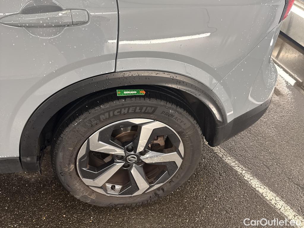 Nissan  Qashqai NISSAN  / 2021 / 5P / Crossover 1.3 MHEV 158ch Xtronic Tekna #1