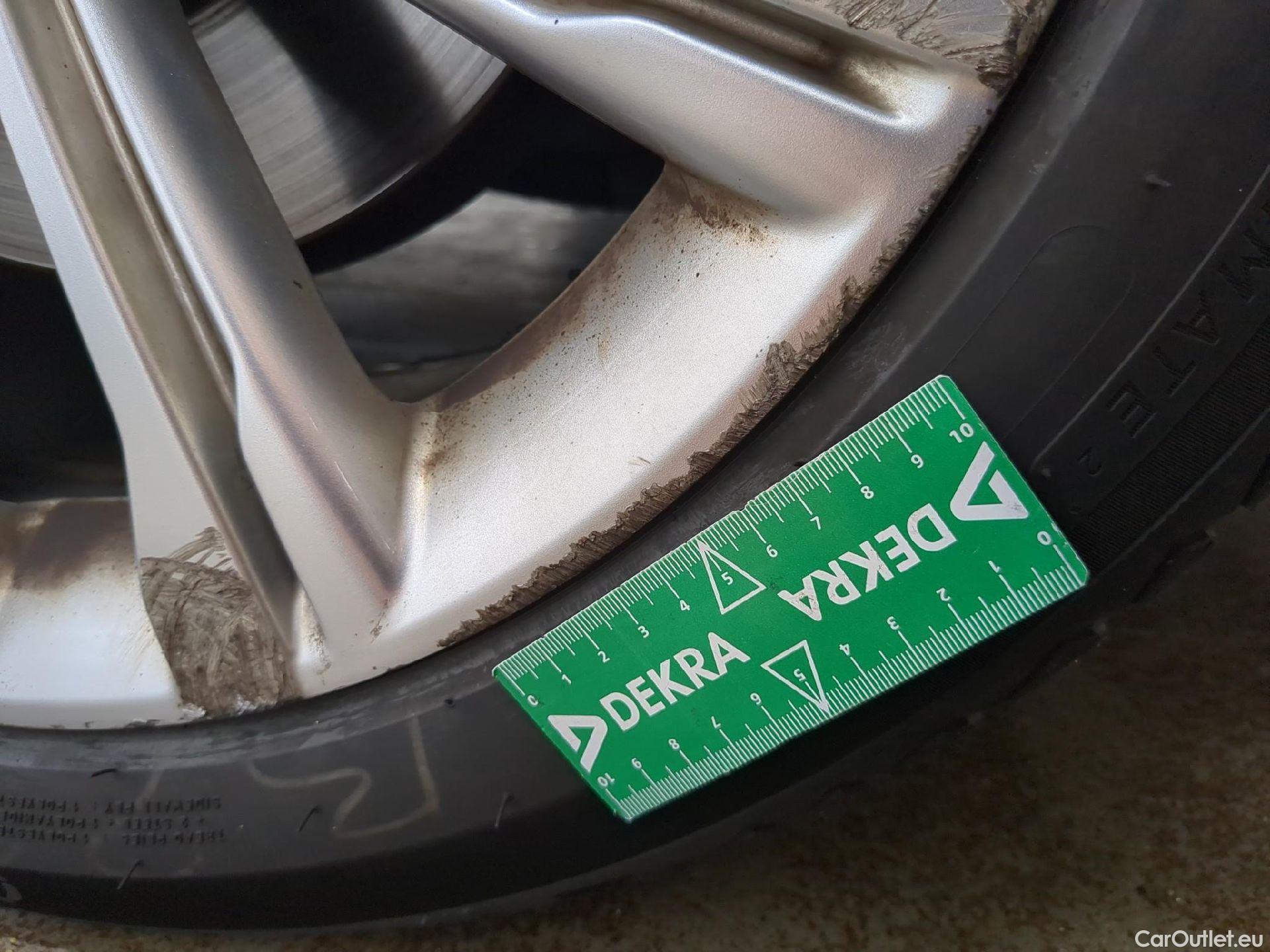  Opel  Insignia OPEL  Sports Tourer / 2020 / 5P / Break 1.5 Diesel 122 ch auto ELEGANCE BUSINESS #10