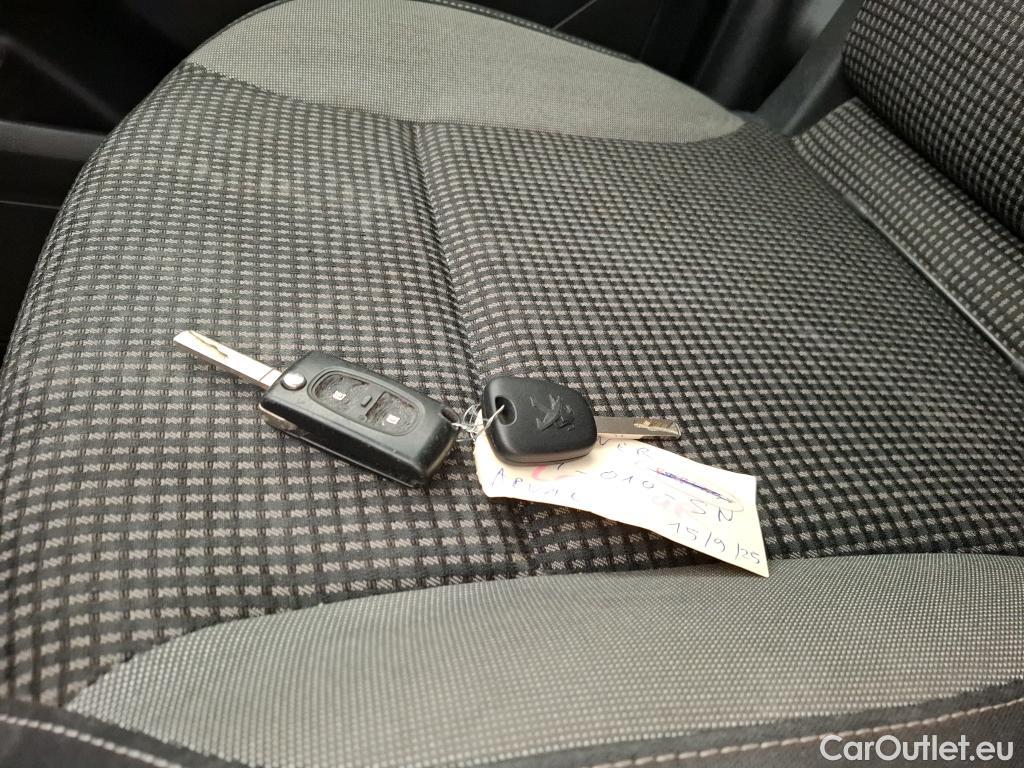 Peugeot  Partner  Tepee Outdoor 1.6 110CV BVM5 E4 #12