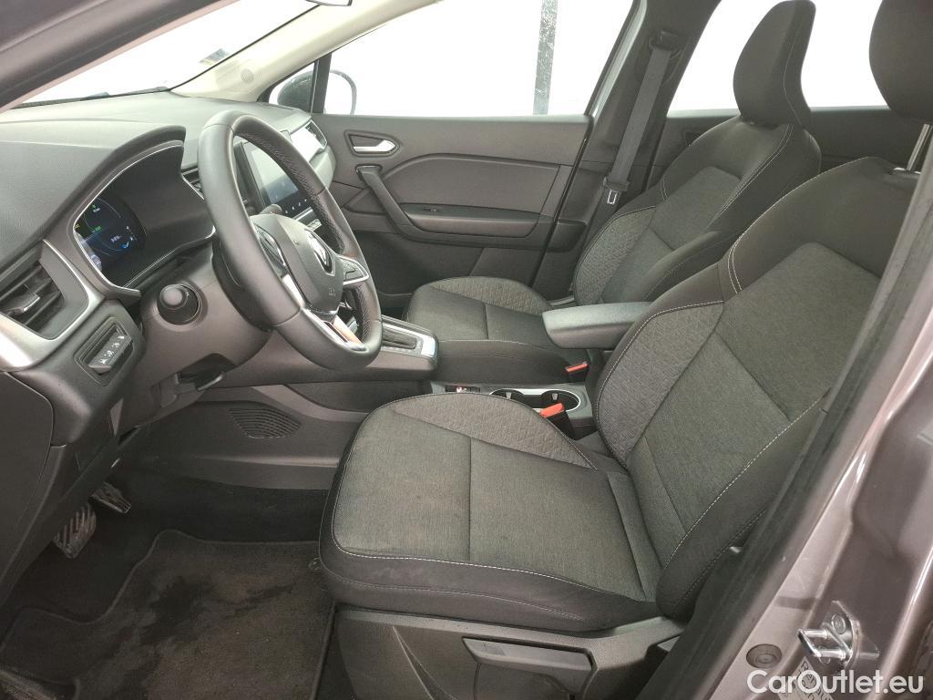 Renault  Captur  II Business 1.6 E-TECH Plug-in 160CV BVA6 E6d #8