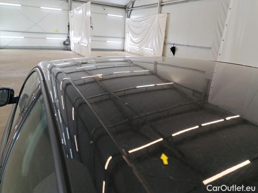 Peugeot  308  Active Business 1.2 PureTech 110 CV #9