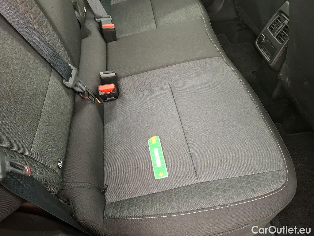 Renault  Captur  II Business 1.6 E-TECH Plug-in 160CV BVA6 E6d #14