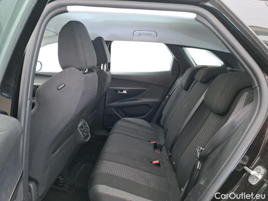 Peugeot  3008  Active Pack 1.5 HDi 130CV BVA8 E6d #9