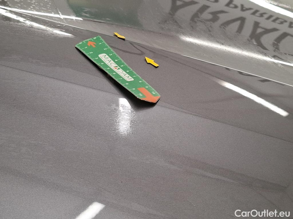 Renault  Captur  II Business 1.6 E-TECH Plug-in 160CV BVA6 E6d #8