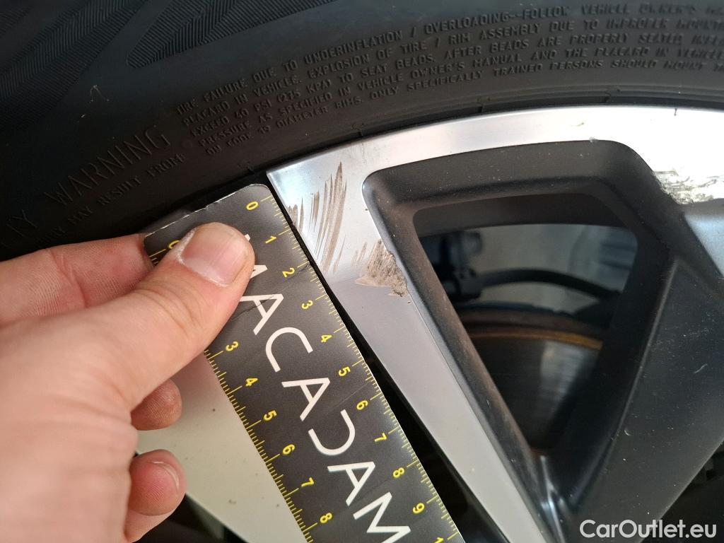 Peugeot  3008  GT 2.0 HDi 180CV BVA8 E6dT #9