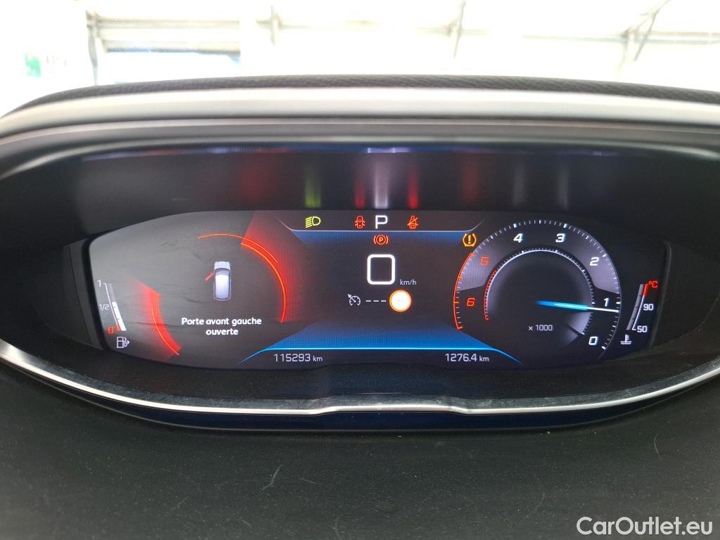 Peugeot  3008  Active Pack 1.5 HDi 130CV BVA8 E6d #6