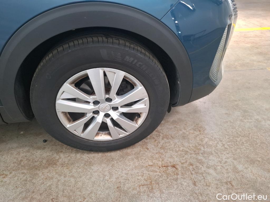 Peugeot  3008  Active Business 1.5 HDi 130CV BVA8 E6d #85