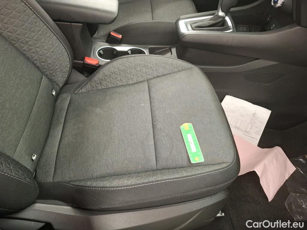 Renault  Captur  II Business 1.6 E-TECH Plug-in 160CV BVA6 E6d #13