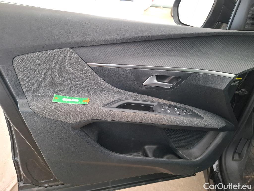 Peugeot  3008  Active Pack 1.5 HDi 130CV BVA8 E6d #17