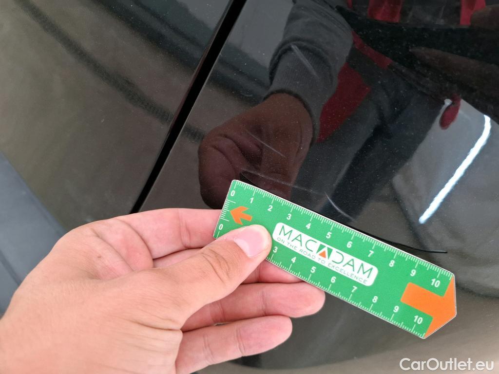 Peugeot  3008  Active Pack 1.5 HDi 130CV BVA8 E6d #5