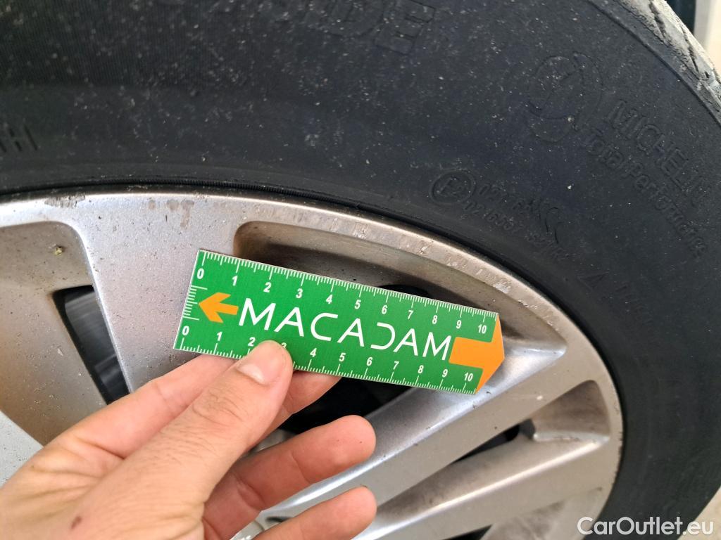 Peugeot  308  Active Business 1.2 PureTech 110 CV #22