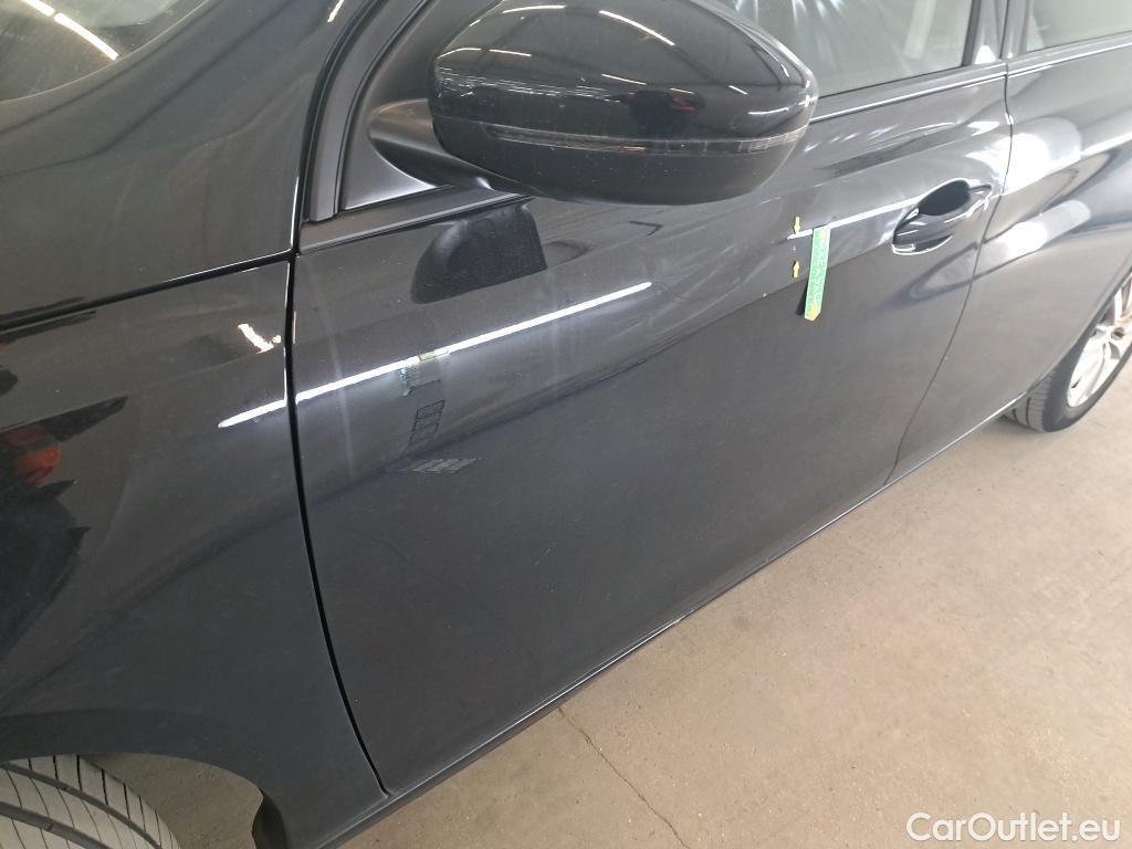 Peugeot  308  Active Business 1.2 PureTech 110 CV #26