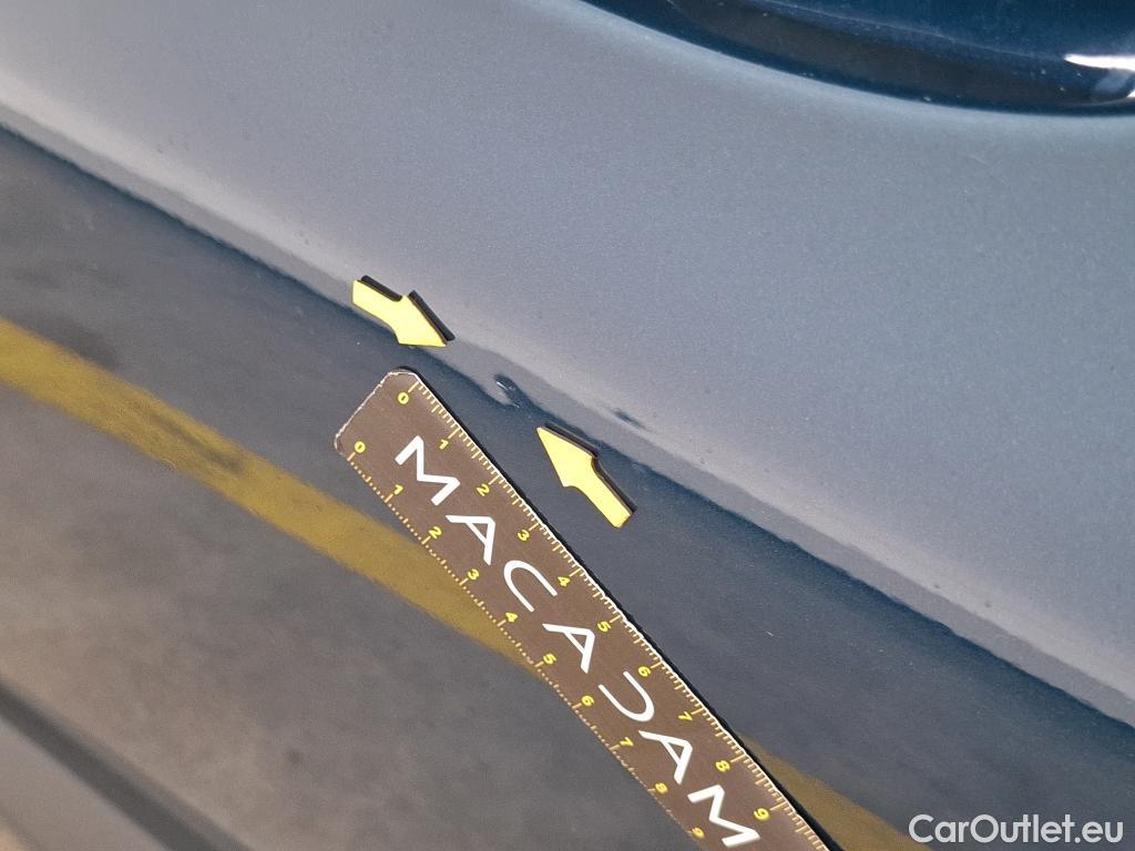 Peugeot  3008  Active Business 1.5 HDi 130CV BVA8 E6d #93