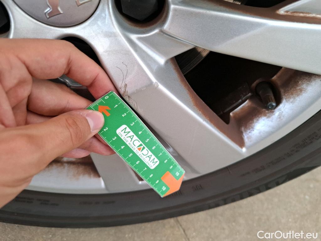 Peugeot  3008  Active Pack 1.5 HDi 130CV BVA8 E6d #14