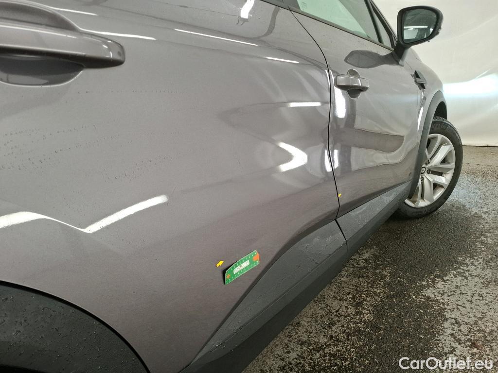 Renault  Captur  II Business 1.6 E-TECH Plug-in 160CV BVA6 E6d #1