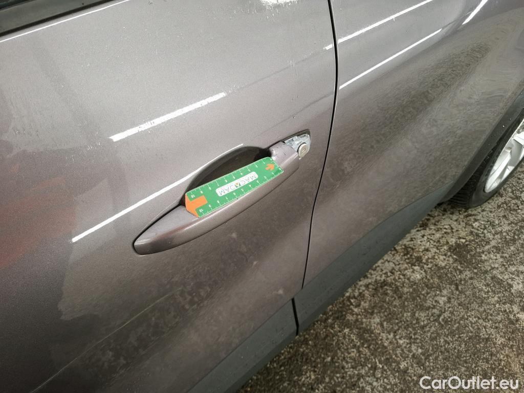 Renault  Captur  II Business 1.6 E-TECH Plug-in 160CV BVA6 E6d #11