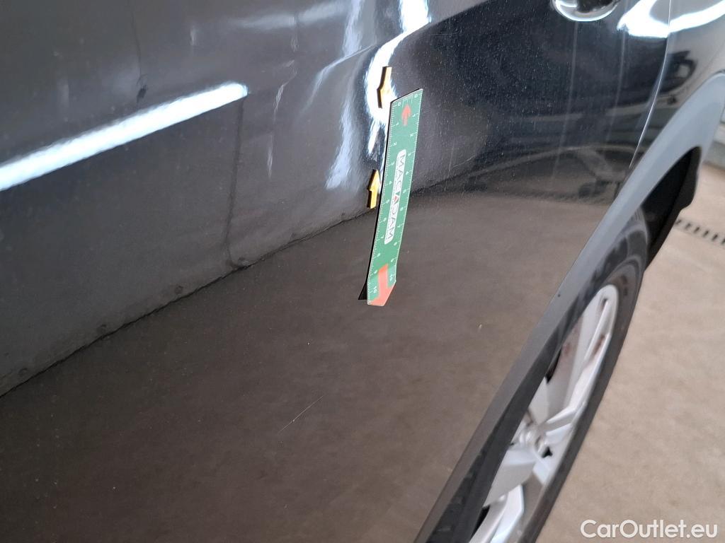 Peugeot  3008  Active Pack 1.5 HDi 130CV BVA8 E6d #30