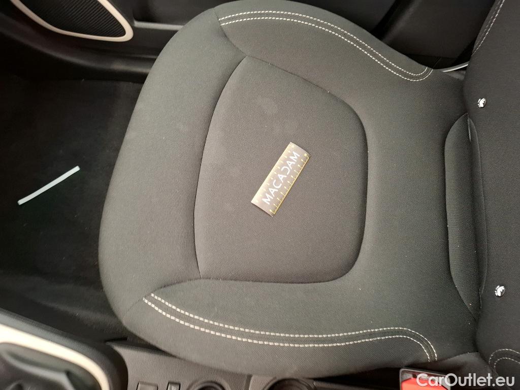 Renault  Captur  Business 0.9 TCe 90CV BVM5 E6 #15