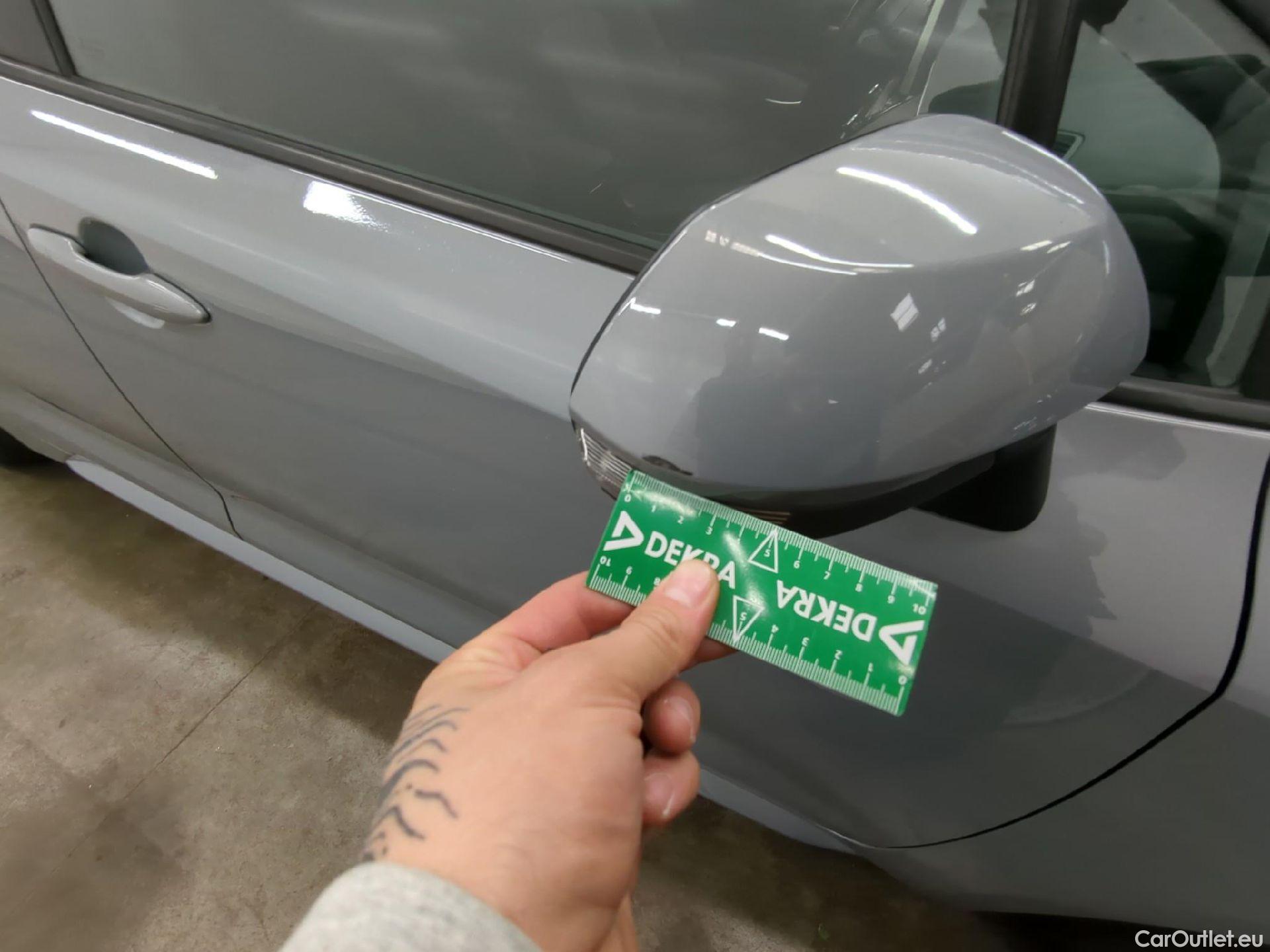 Toyota  Corolla TOYOTA  Touring Sports / 2018 / 5P / Break Hybride 122h Dynamic Business Beyond Zer #27