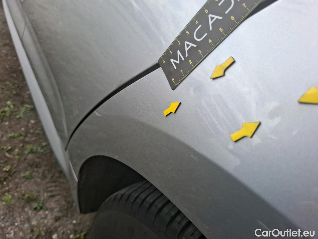 Toyota  Corolla TOYOTA  / 2018 / 5P / Berline Hybride 122h Dynamic Business Beyond Zer #9