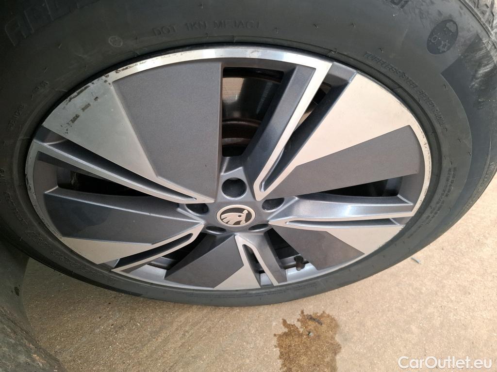  Skoda  ENYAQ  iV 60 Loft 62kWh BVA #15