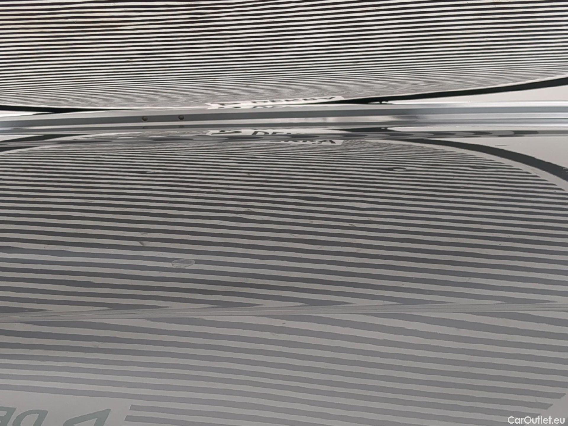 Toyota  Corolla TOYOTA  Touring Sports / 2018 / 5P / Break Hybride 122h Dynamic Business Beyond Zer #18