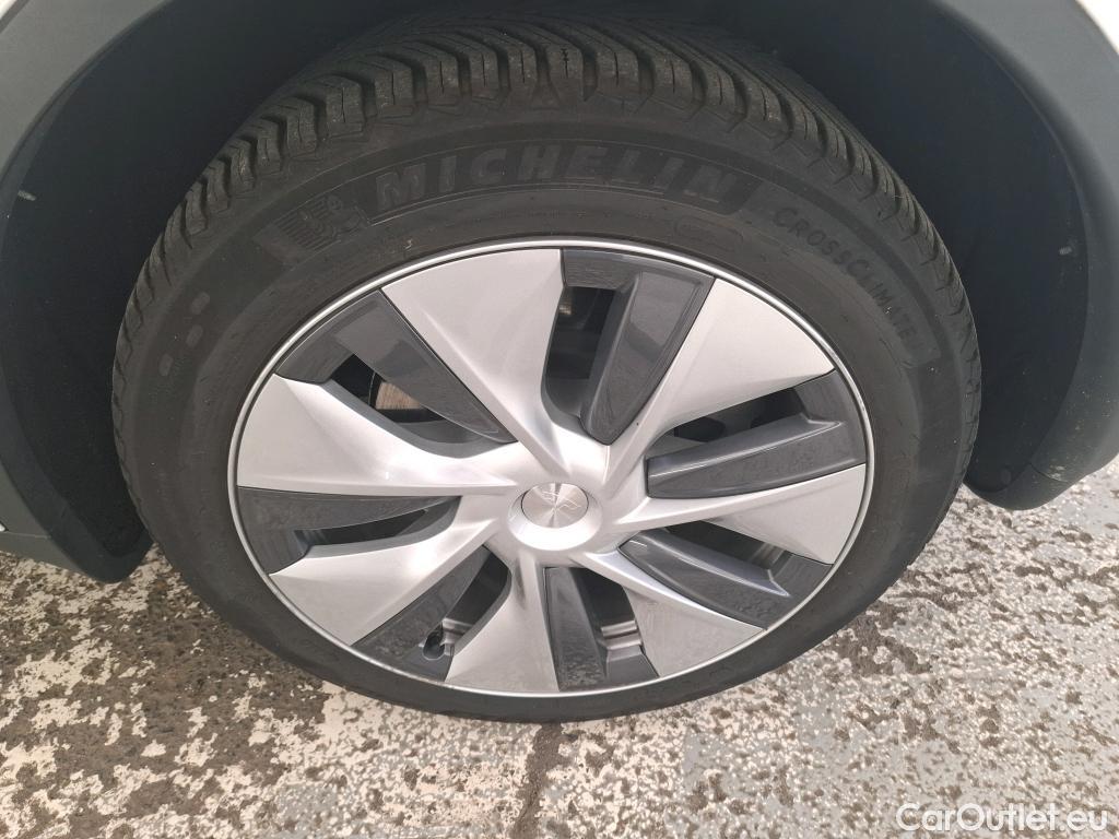 Tesla  Model Y TESLA  / 2020 / 5P / SUV Grand Autonomie Dual Motor AWD #20