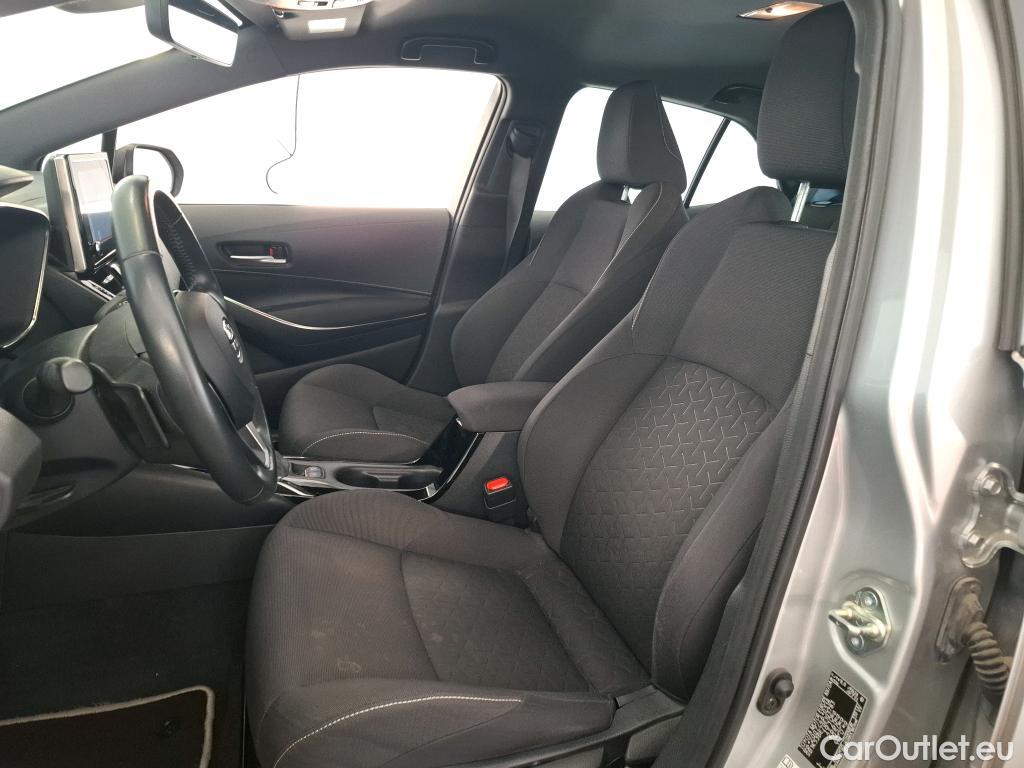 Toyota  Corolla TOYOTA  / 2018 / 5P / Berline Hybride 184h Dynamic Business Beyond Zer #8