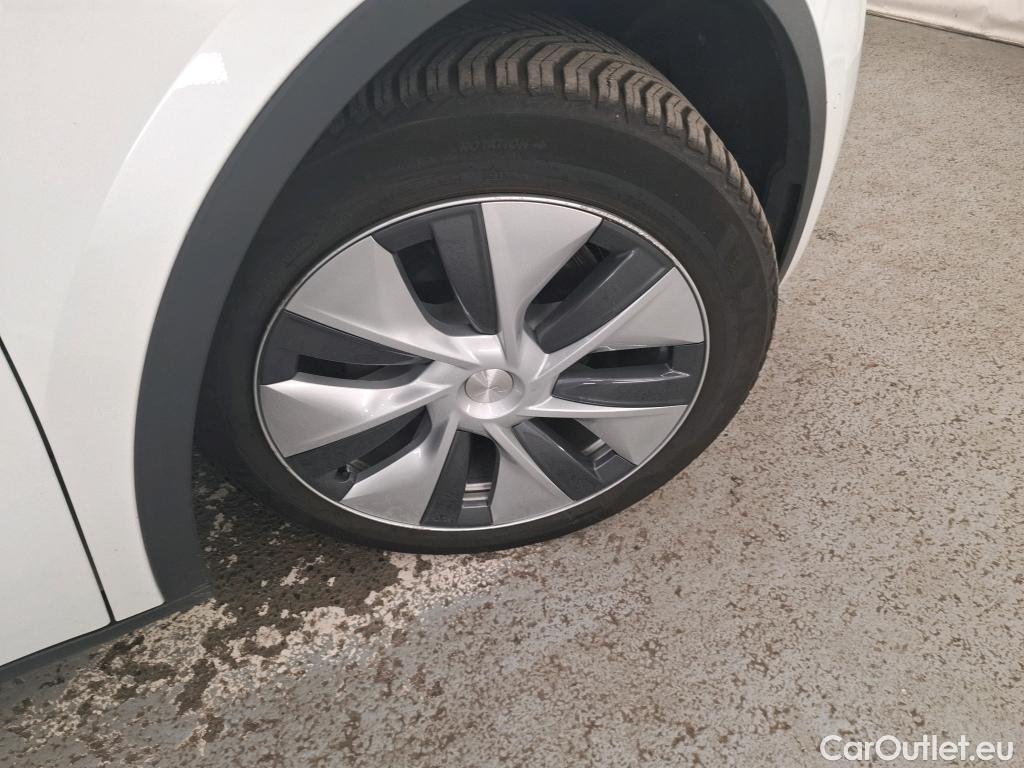 Tesla  Model Y TESLA  / 2020 / 5P / SUV Grand Autonomie Dual Motor AWD #24