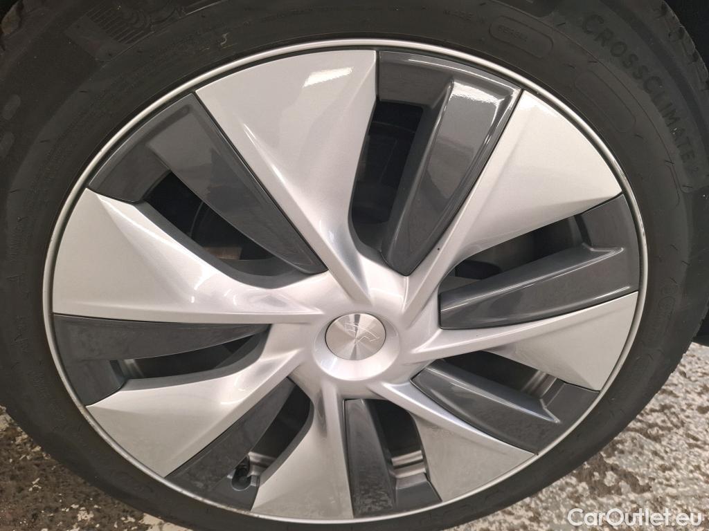 Tesla  Model Y TESLA  / 2020 / 5P / SUV Grand Autonomie Dual Motor AWD #21