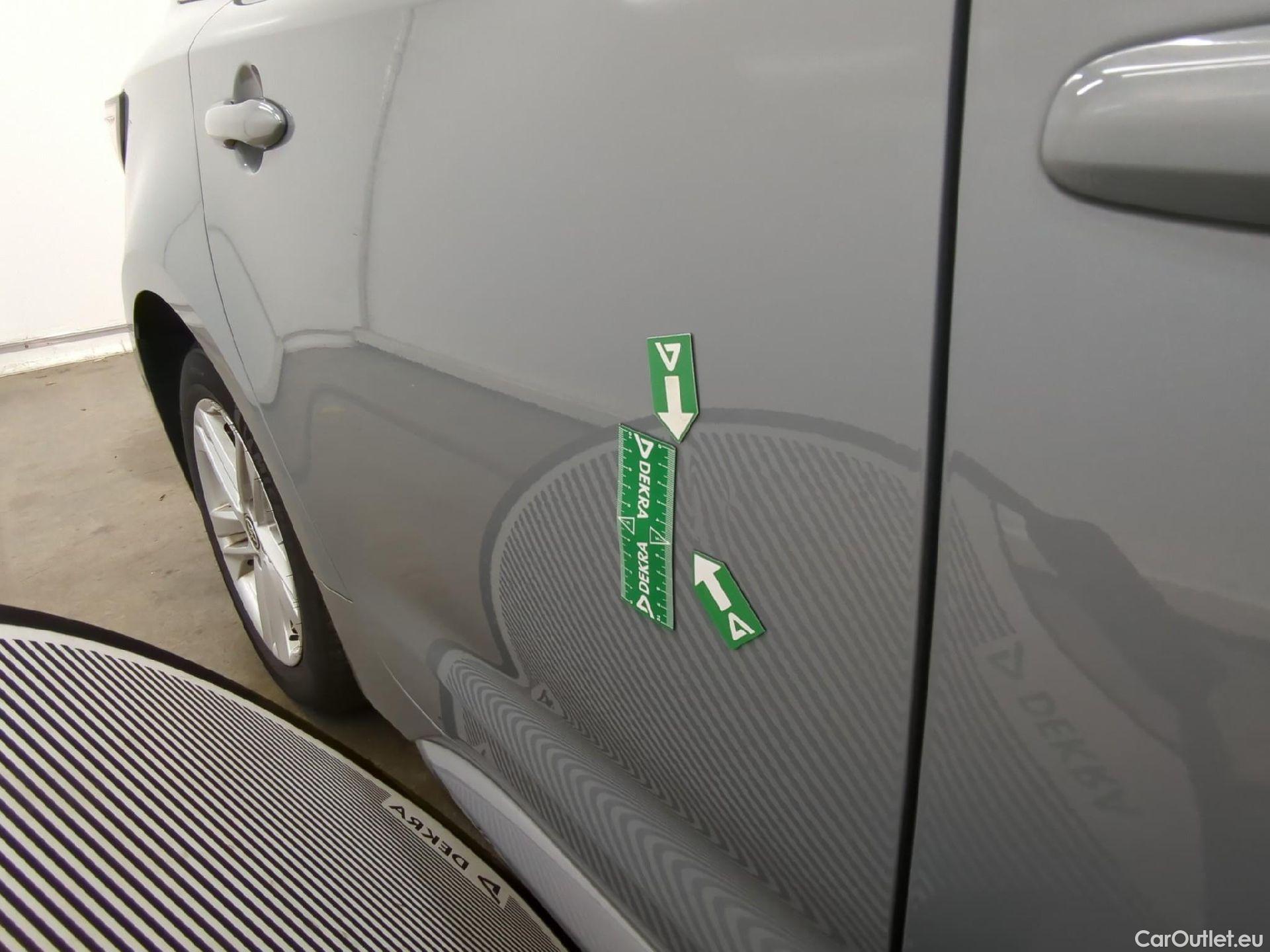 Toyota  Corolla TOYOTA  Touring Sports / 2018 / 5P / Break Hybride 122h Dynamic Business Beyond Zer #22