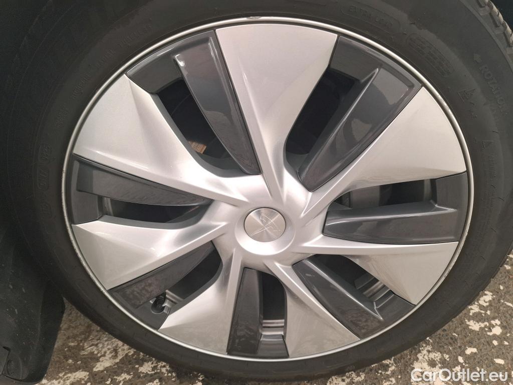 Tesla  Model Y TESLA  / 2020 / 5P / SUV Grand Autonomie Dual Motor AWD #15