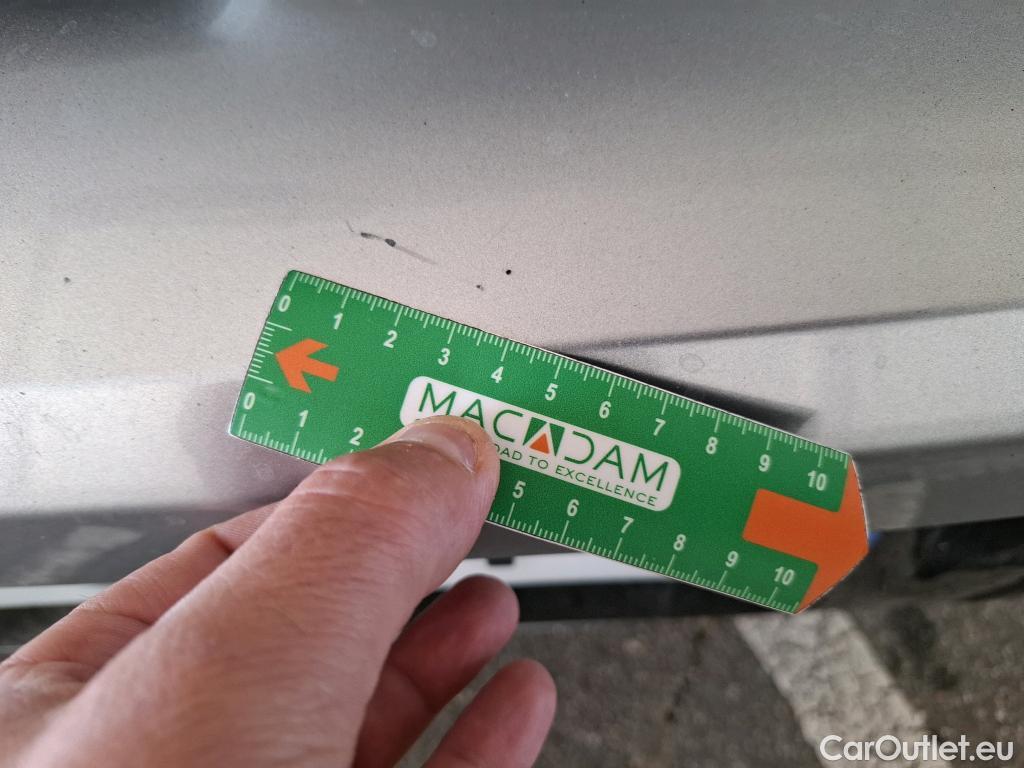 Toyota  Corolla TOYOTA  / 2018 / 5P / Berline Hybride 184h Dynamic Business Beyond Zer #4