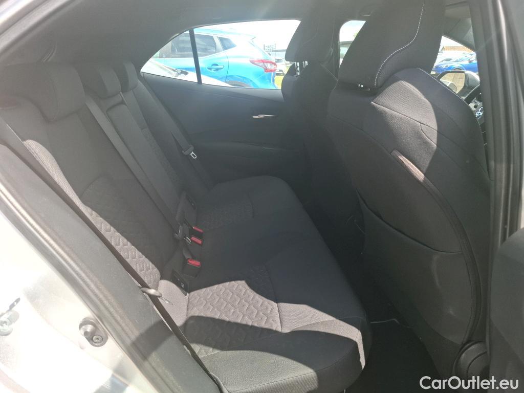 Toyota  Corolla TOYOTA  / 2018 / 5P / Berline Hybride 122h Dynamic Business Beyond Zer #9