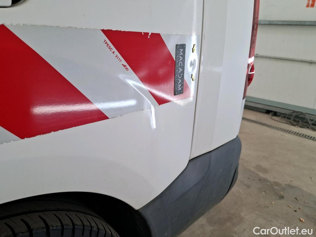  Citroen  Berlingo  Fourgon Confort L2 (Long) 1.6 BlueHDi 100CV BVM5 E6 #3