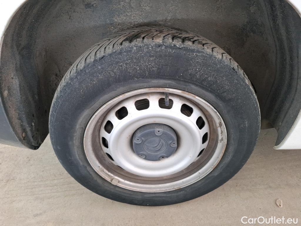  Citroen  Berlingo  Fourgon Club M 650 1.5 BlueHDi 75CV BVM5 E6dT #27