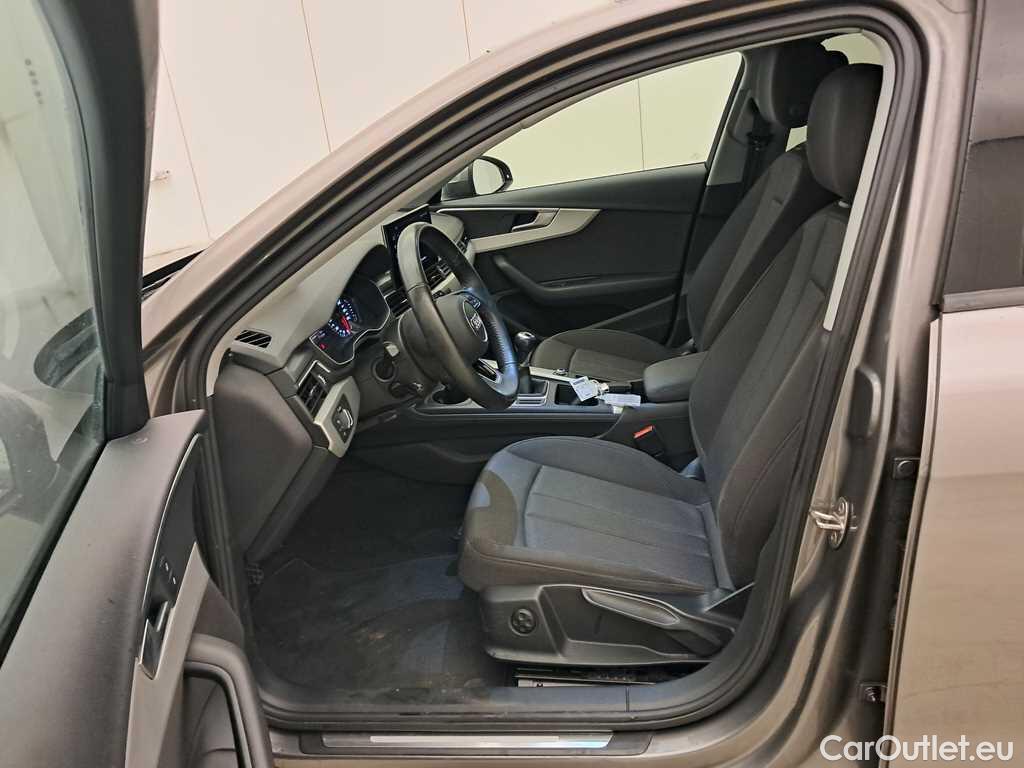 Audi  A4 Avant 35 2.0TFSi 150pk/cv 5p Manual Petrol  2 #11